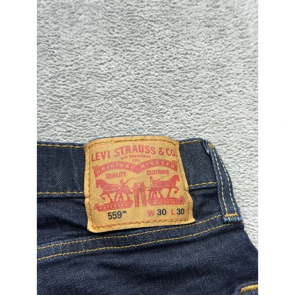 Levis levis 559